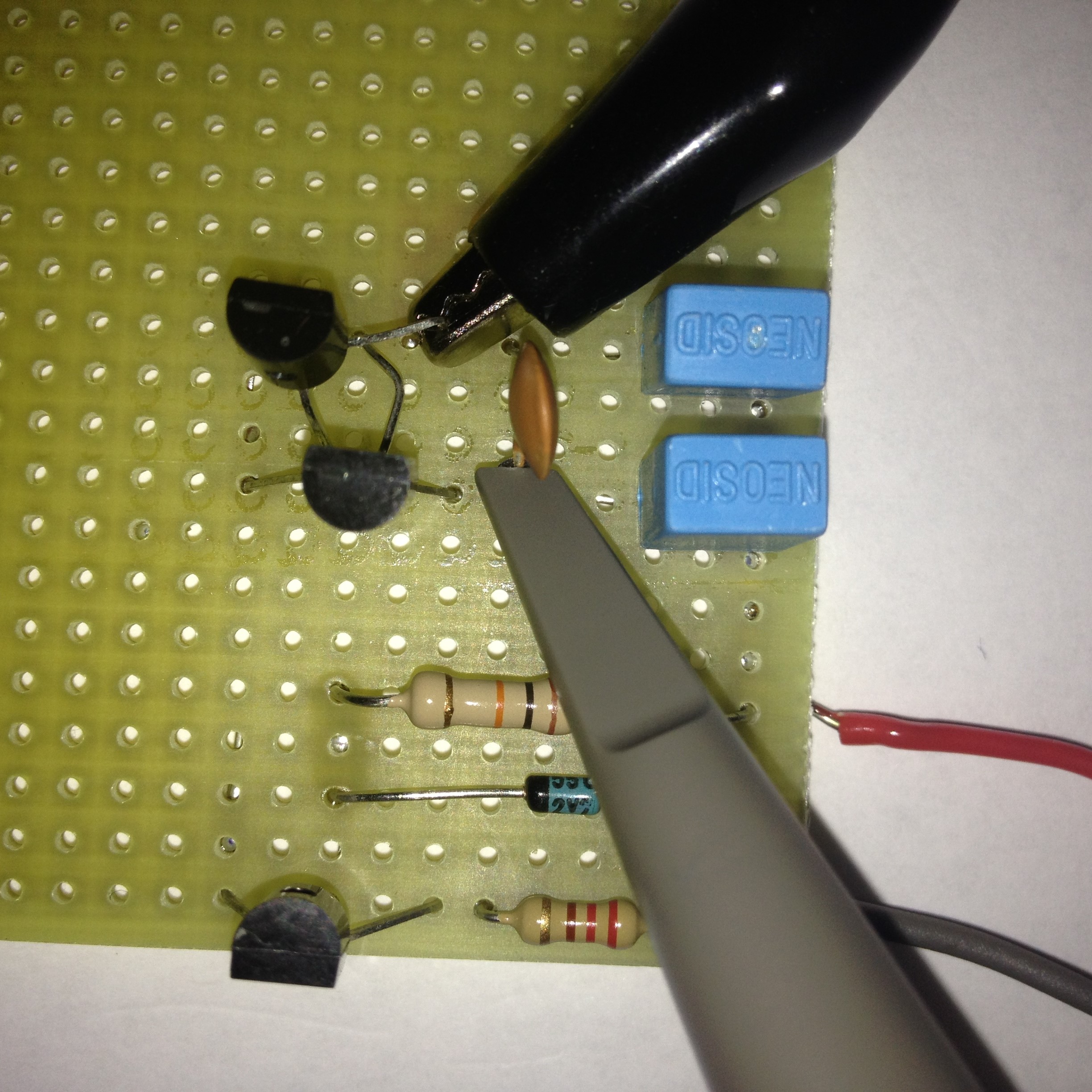 Figure 9) Circuit measured with oscilloscope to verify correct operation.